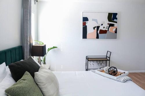 Change Your Altitude in Denver 3BR near Denver Airport w/GameRoom in Denver, USA