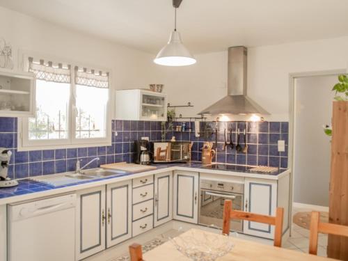 Kitchen, Loustalet Plus in Bagnols-en-Foret