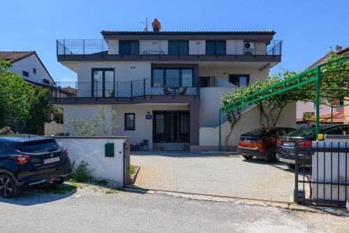  Apartments with a parking space Rovinj - 2226, Pension in Spanidiga