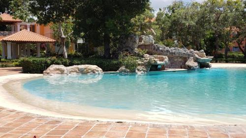 Swimming pool, Ramonita Juan Dolio in Guavaberry