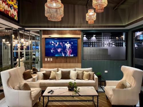 Shared lounge/TV area, 2 Dormitorios Edificio Zetta Village Airport in Mariano Roque Alonso