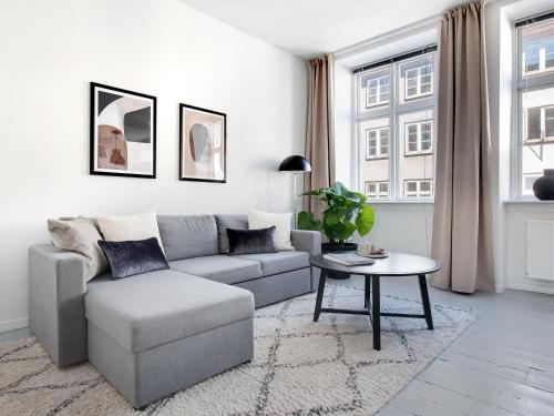 Cozy 2 bedroom apartment in the heart of copenhagen - image 3