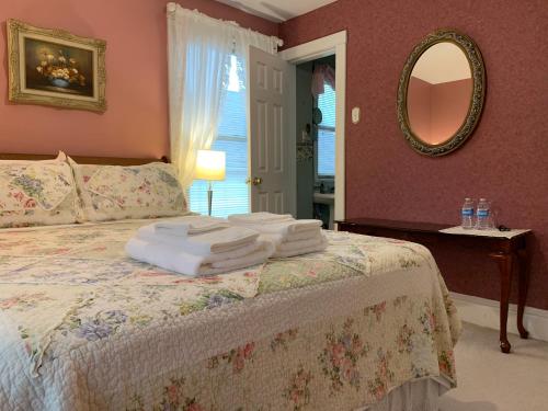 Strathaird Bed and Breakfast, Niagara Falls