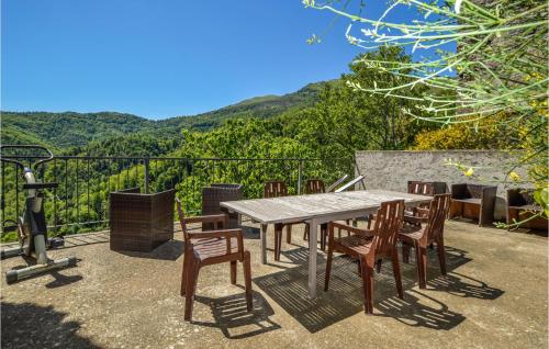 Viesnīcas āriene, Beautiful Apartment In Carcheto Brustico in Piedicroce
