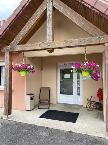 Sissepääs, Europe Hotel in Beaurepaire En Bresse