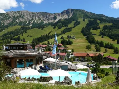 LANIG Hotel Resort&Spa - Wellness und Feinschmeckerhotel - family owned and managed in Oberjoch, Deutschland