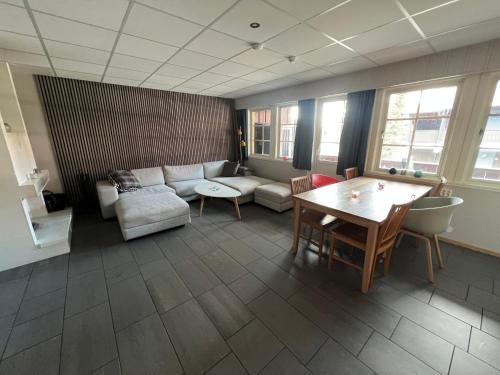 Spacious 2-bedroom holiday apartment - Hemsedal Veslehorn 14 in Hemsedal