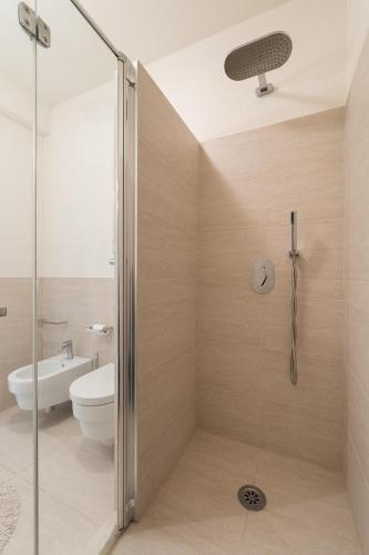 Two-Bedroom Apartment image 5
