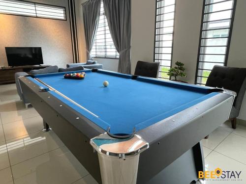 Desaru Arcadia Villa 11-12pax Wifi Netflix BBQ SteamBoat Pool Table Beach Water Park