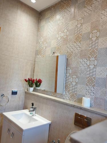 kelibia maison a 170 m de la plage Ezzahra in Ezzahra (Bin `Arus)