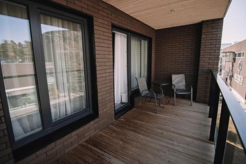 Balcony/terrace, Merepargi ApartHotel & Cafe in Narva-Joesuu