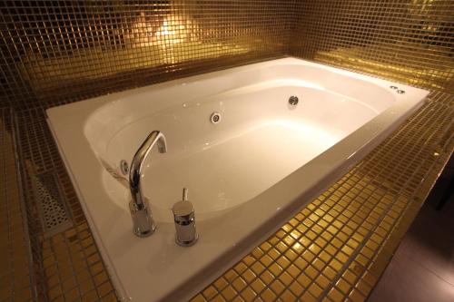 Bathroom, Banwol Hotel in Uijeongbu-si