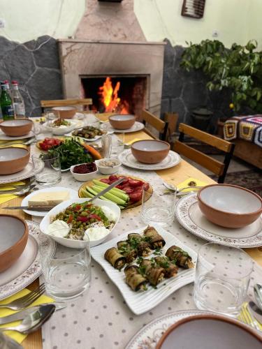 Food and beverages, Under the Walnut Tree B&B in Yeghegnadzor