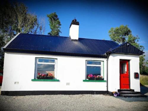 Mary Grays Hideaway 2 Bedroom Irish Cottage with Hot Tub gîte à louer Bellway