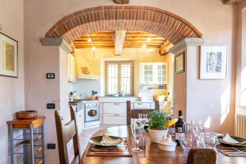 Konyha, Villa Fenice - Elegant Country House in Borgo A Mozzano