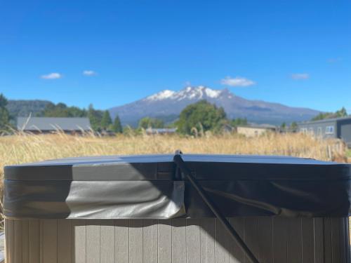 5 Bedroom, Solar on Snowmass Ohakune, Yellow Door – khách sạn tại Ohakune