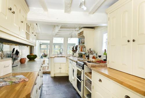 Udvendig, Cobbler's Cottage in Pembridge