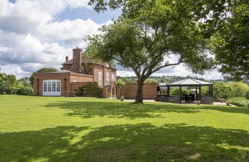 A szálláshely kívülről, Broad Meadows Farmhouse 12 Guests in Lindridge