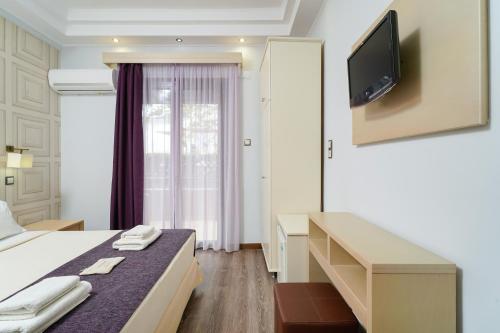 Kamelia Hotel - image 13