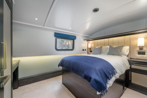 Elegant houseboat near Canary Wharf, Londyn (zdjęcie 8)