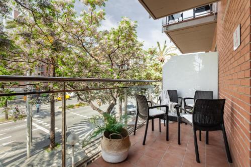 Apartment with Balcony image 5