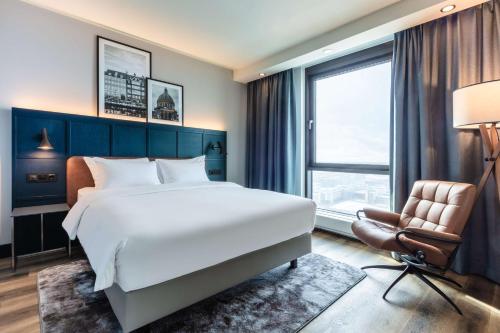 1 queen bed