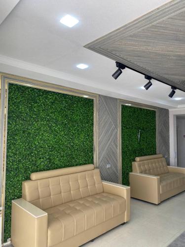 Létesítmények, Tarmita Plaza near Termez repülőtér