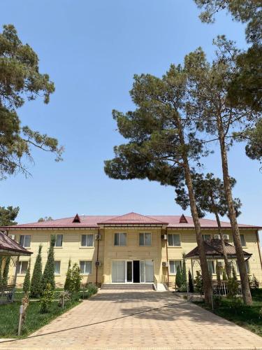 A szálláshely kívülről, Tarmita Plaza near Termez repülőtér