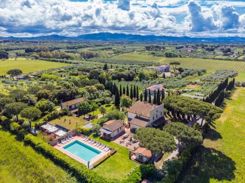  Apartment Podere Tre Termini-1 by Interhome in Cecina