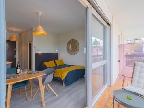 Apartment Les Cormorans by Interhome