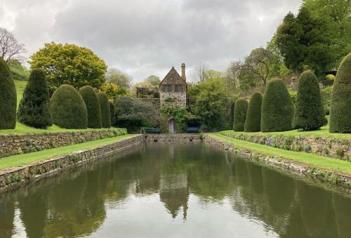 Downclose Piggeries