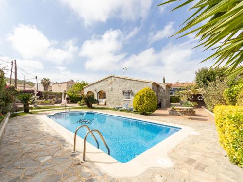 Holiday Home Baix Penedes by Interhome