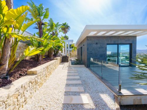 Villa Villa Adonia by Interhome in ลามันดารีนา