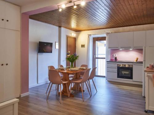  Apartment Ca´ Dolce Osteno by Interhome in 22010 Claino