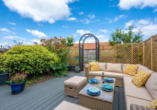 設施, Samphire Barn in 察德