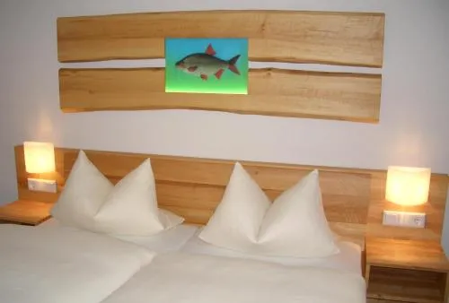 Karpfenhotel & Herrenhaus im Gasthaus Sindel-Buckel in Feuchtwangen, Deutschland