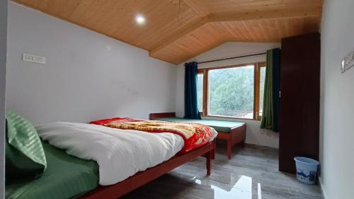 The Hostelers Homestay - Near ISBT, ByPass, Advance Study and HPU Simla