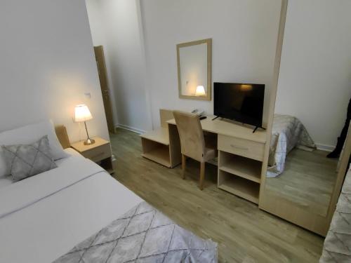 Hotel N – Belgrade, NY