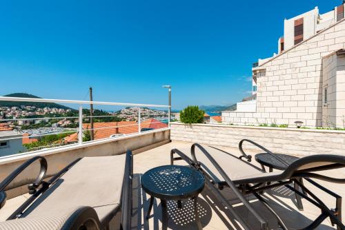 View Port Apartment - image 7