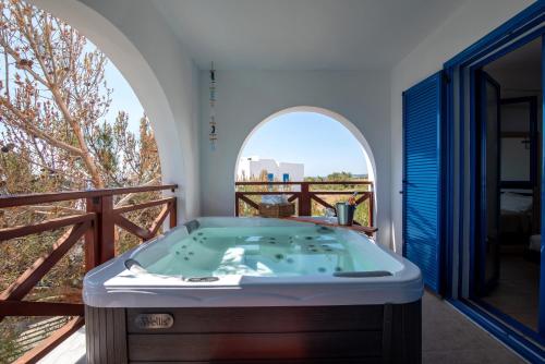  Blue Sea Villa in Gennadi
