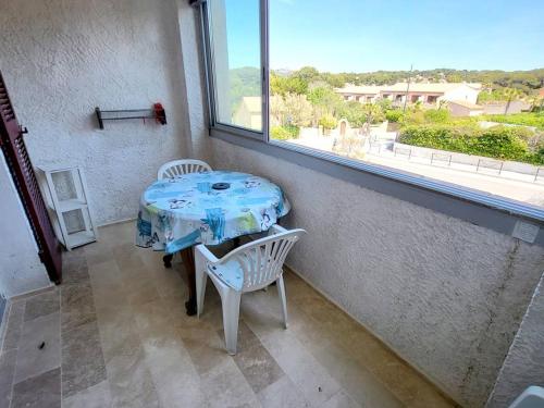 Studio Six-Fours-les-Plages, 1 pièce, 2 personnes - FR-1-316-175