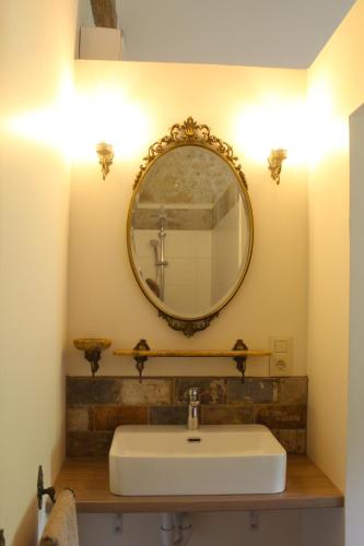Gîte - La Couderquié (Gite - La Couderquie) in 洛特勒克