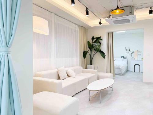 Near Hongik University Station Suite Room, Soul (fotografie 9)