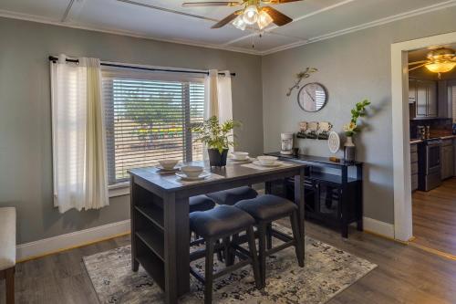 Lamesa Vacation Rental with Covered Patio and Fire Pit in Lamesa (TX)