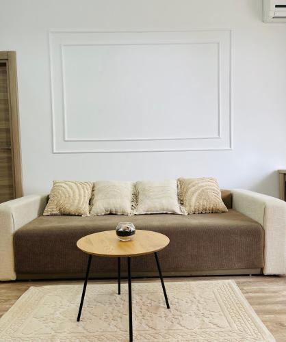 Summerland One Mamaia - Apartment