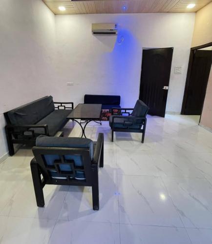 Mumbai villas