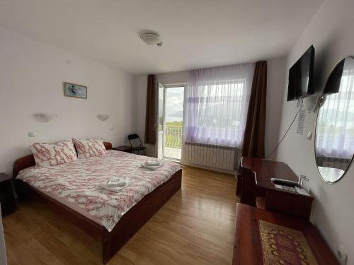 Seadmed, Family Hotel Panorama in Sarnitsa