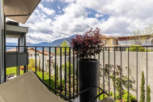 Mali Apartments Balcony - Tirolo