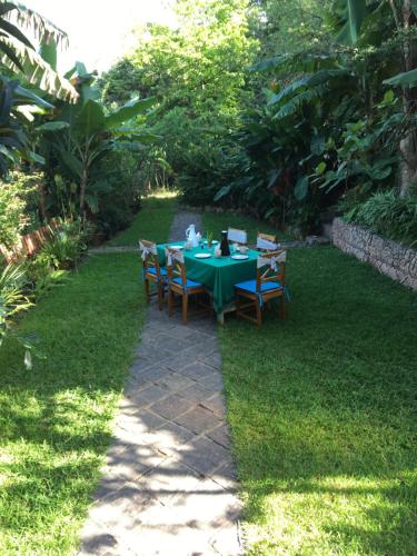 Сад, Hotel Ambalakely in Fianarantsoa