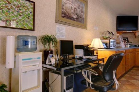 Edinburg Executive Inn - 레스토랑